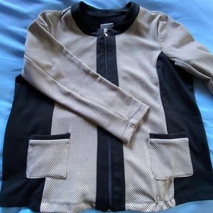 Comfortable knit jacket with pockets